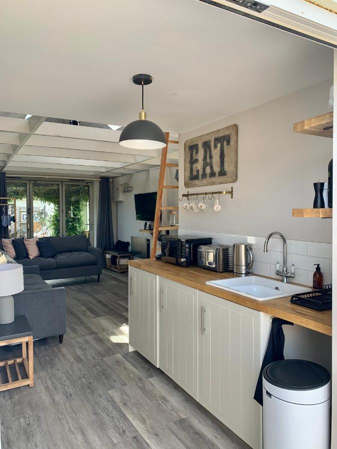The Nest Hotel Sway Luaran gambar