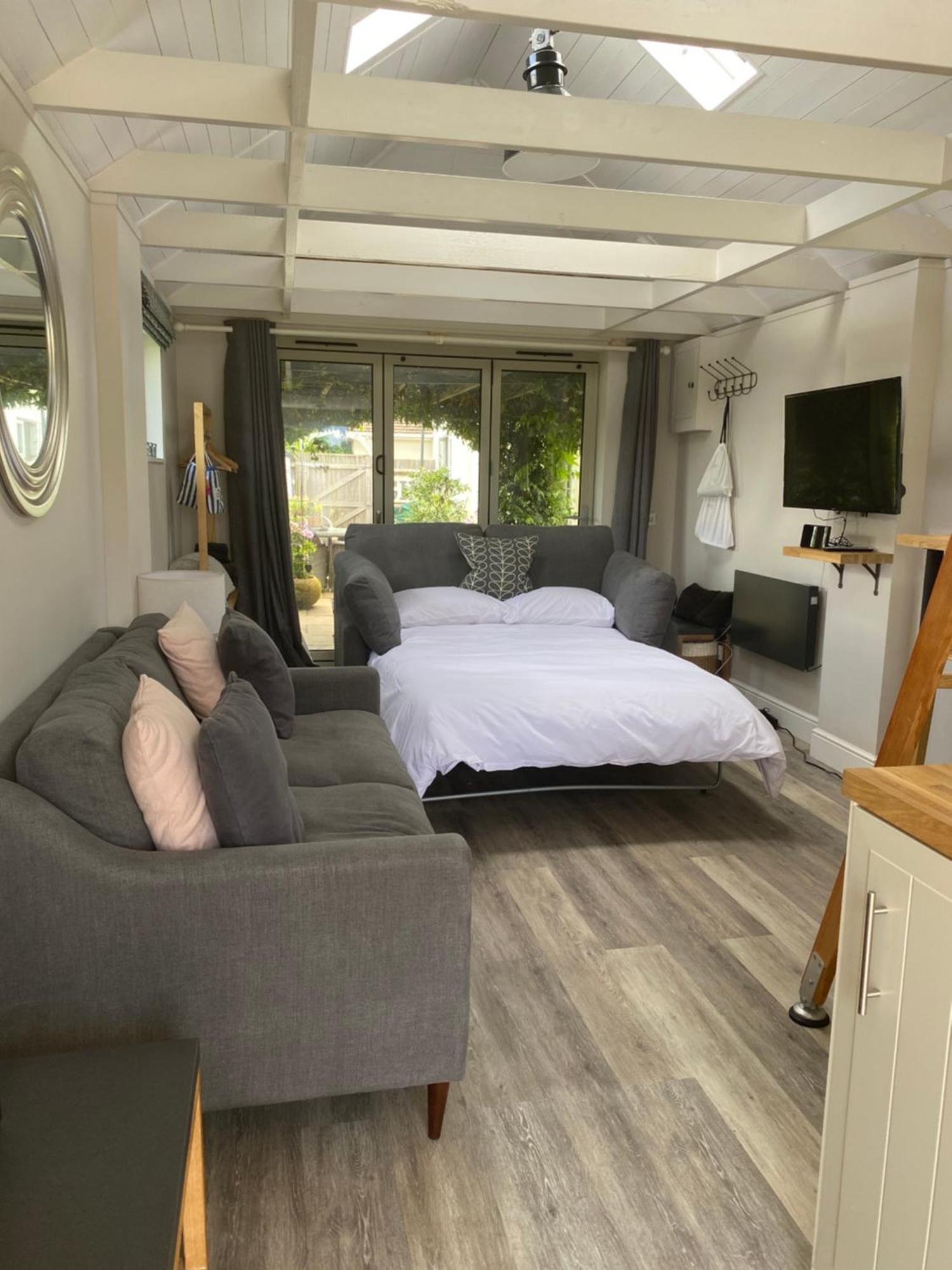 The Nest Hotel Sway Luaran gambar